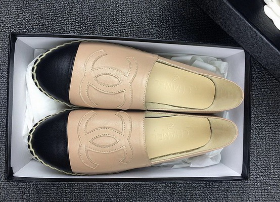 CHANEL Loafers Women--046